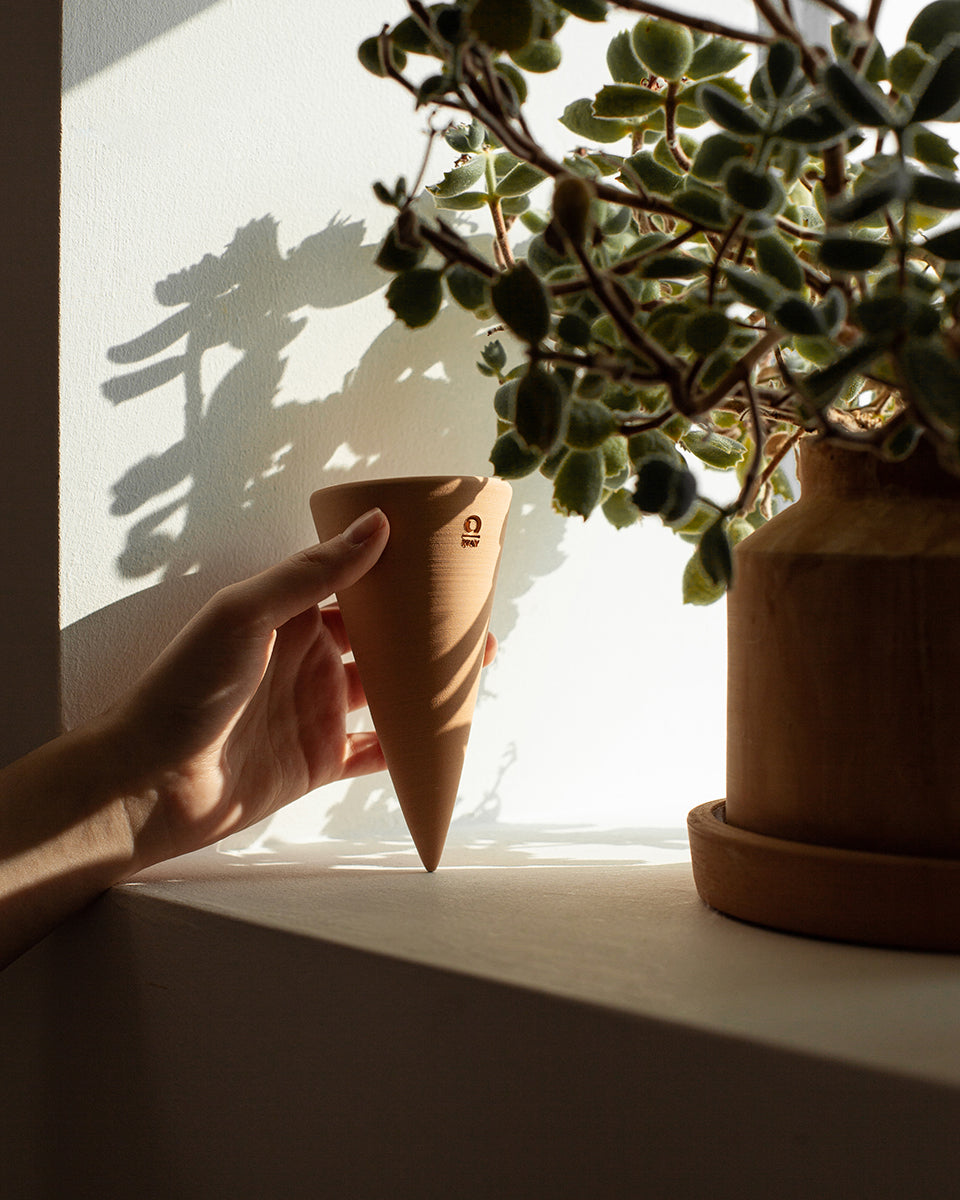 O-Way Artigiano Home Cono in Terracotta per Irrigazione Piante