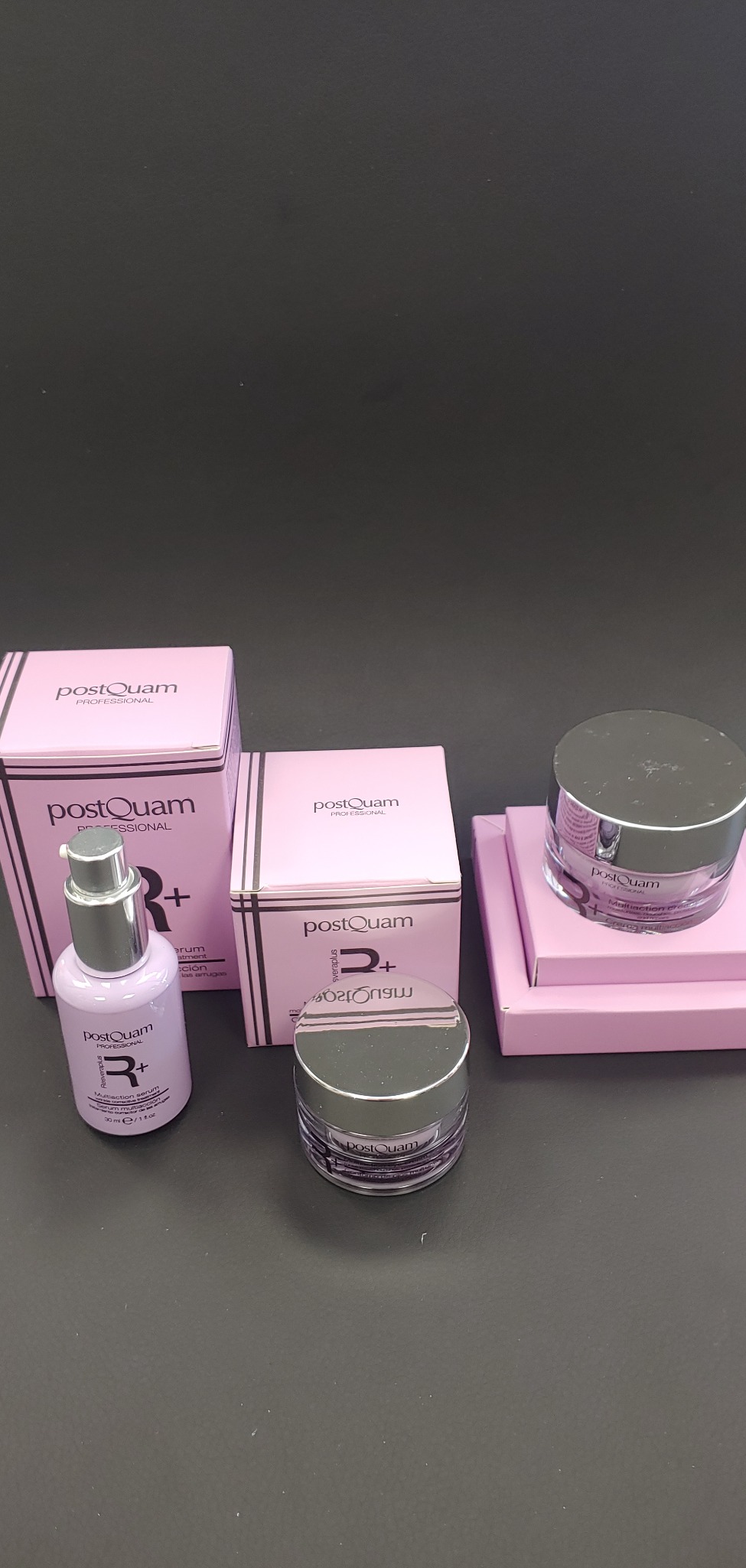 Postquam Resveraplus cofanetto viso giorno 50+30+15 ml antirughe