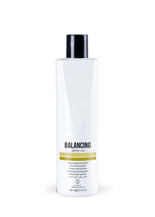Light Irridiance Effective Care Balancing Shampoo Sebo-Regolatore