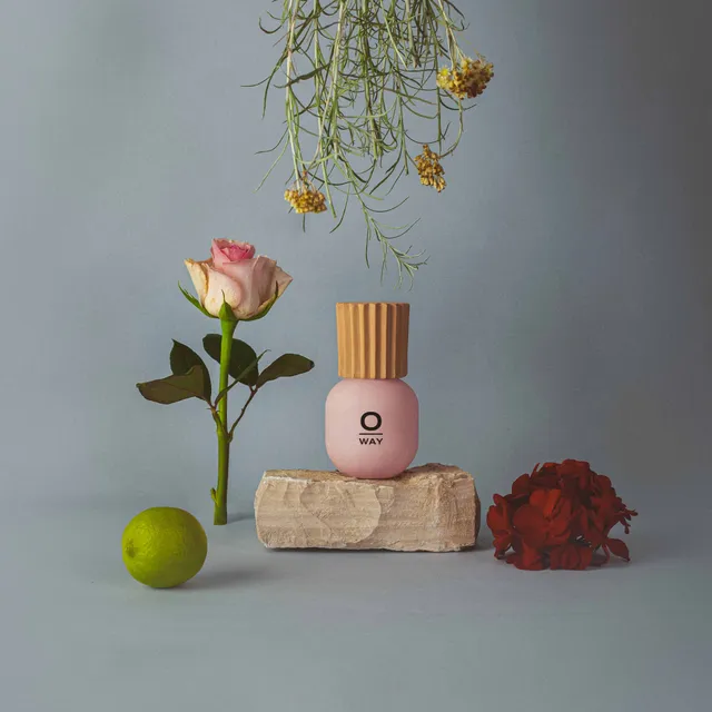 O-Way Fragrances Velvet Blossom profumo floreale Round cap